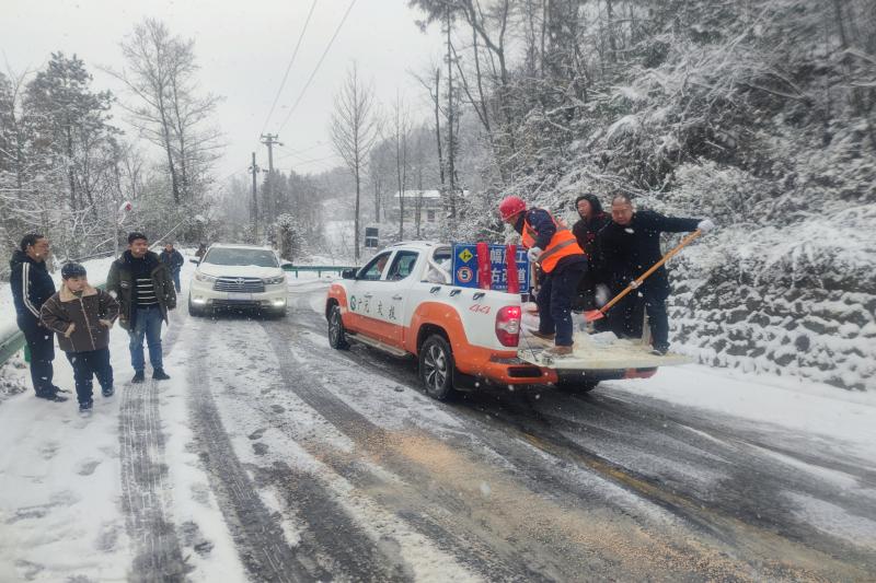 以雪為令，聞雪而動丨路橋集團彰顯國企擔當